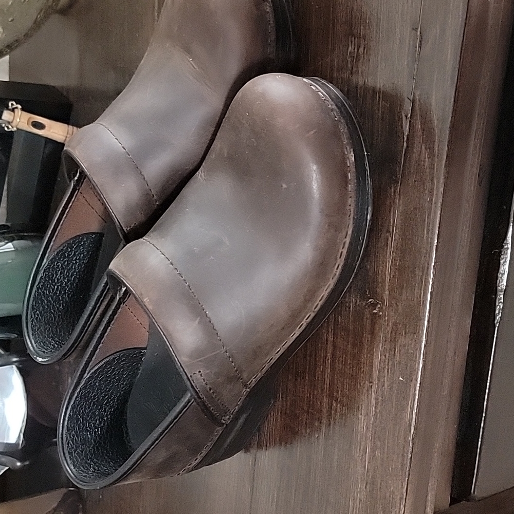 Dansko clogs professional brown size 38